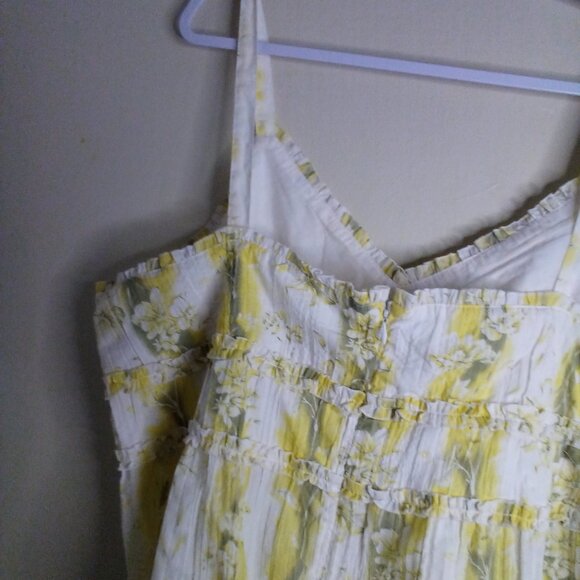 Cato Blouse Women 26 28 Sleeveless Tank Top Ruffle Feminine Yellow White - Picture 14 of 16